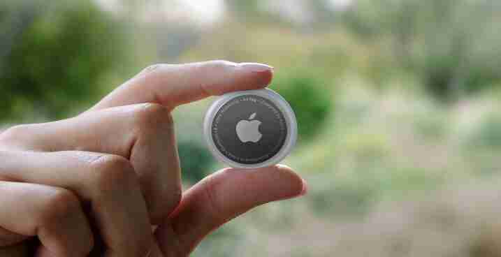 Security flaw found in Apple AirTag could allow drop attacks until bug is fixed